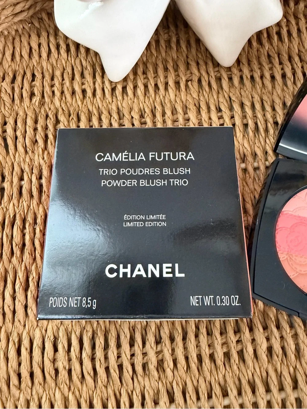 CHANEL Camélia Futura Powder Blush Trio - Coral & Pink